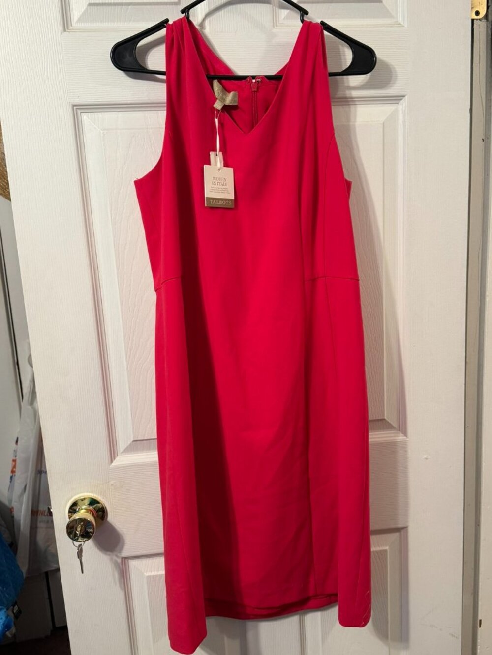 Talbots Pink V-neck Sleeveless Knee Length Dress. Size 14. NWT.